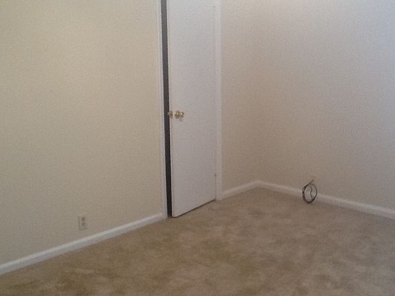 17 Ave 1804 Unit B Pic Bdrm1_2 MI 3_03102015