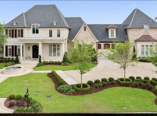 1 Glen Oaks Dr, Houma, LA 70360