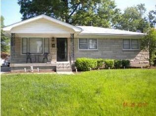 4009 Glen Valley Rd, Louisville, KY 40219