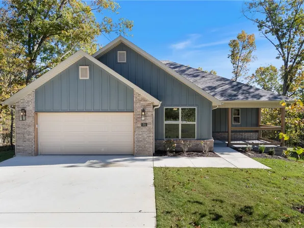 71 Wandsworth Dr, Bella Vista, AR 72715