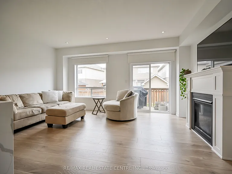226 Lormont Blvd — Photo 11