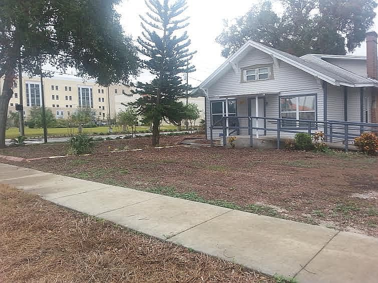 2nd image of 305 N Sinclair Ave