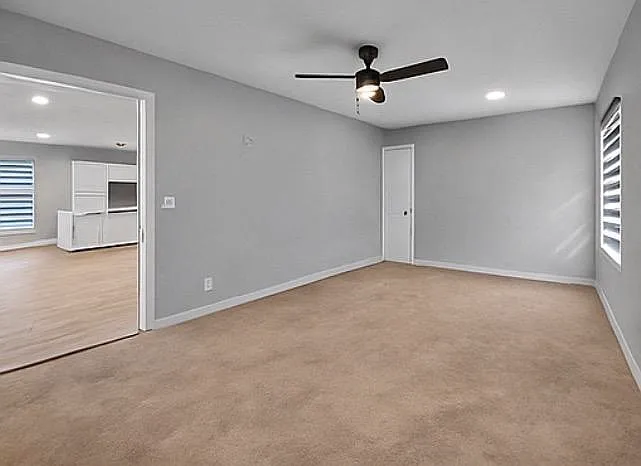 6385 86th Pl — Photo 19