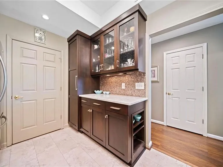 3636 Habersham Rd NW #1103 — Photo 17