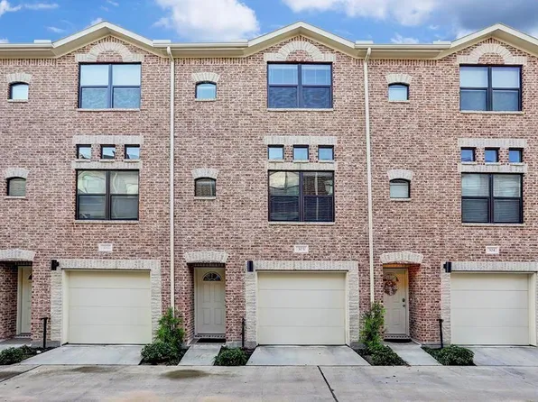 648 Westcross St #303, Houston, TX 77018