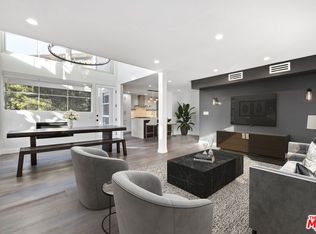 824 Westmount Dr #1, West Hollywood, CA 90069
