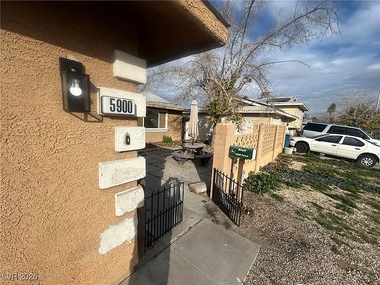 5900 Fawn Ave — Photo 3