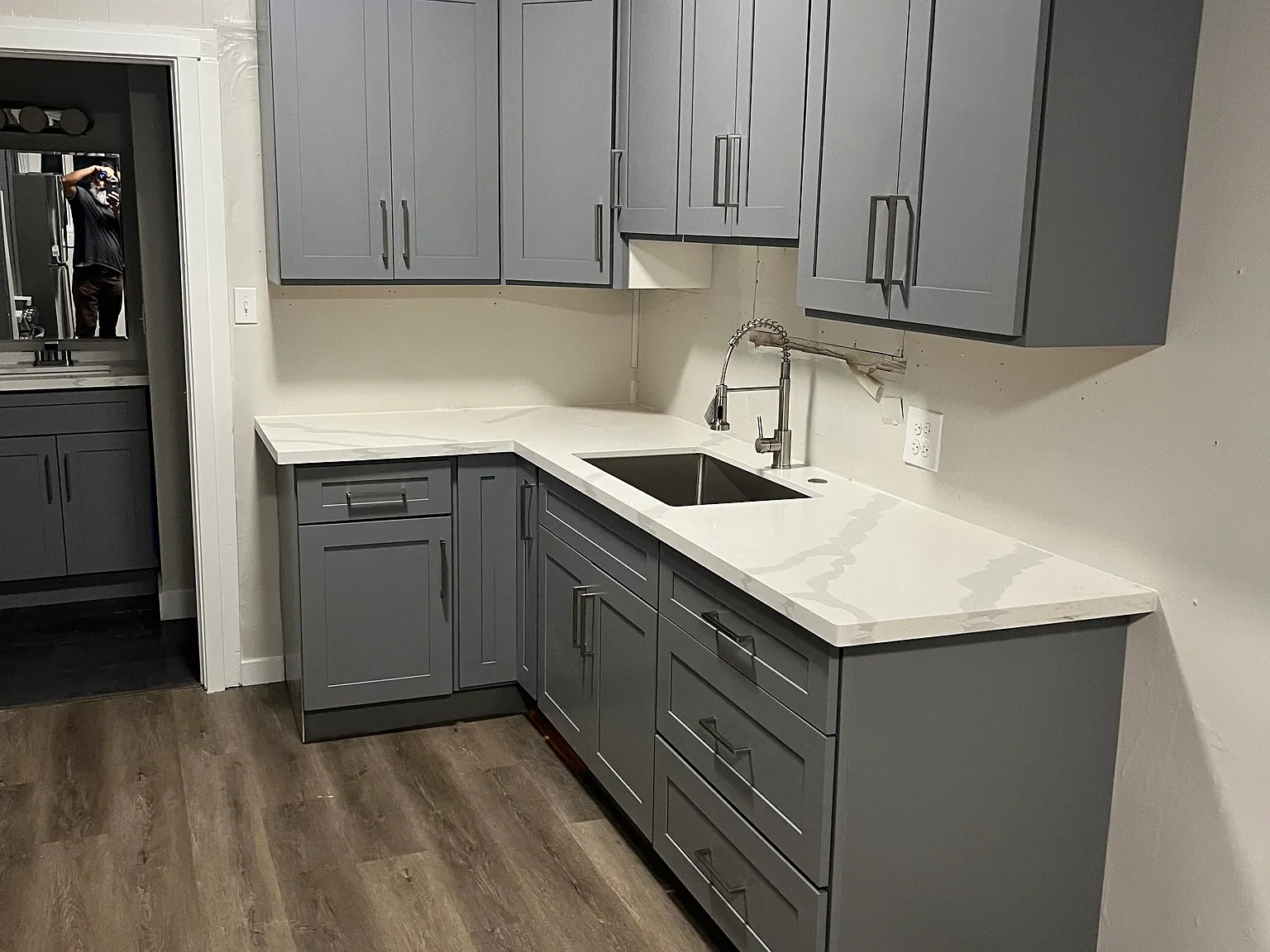 3 bed, 816 sqft, $1,800 — Photo 4
