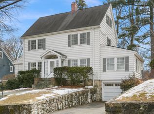 6 Howes Ave, Stamford, CT 06906