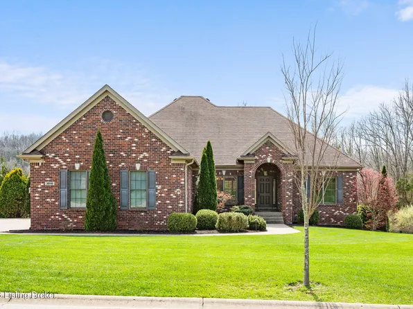 3010 Fallen Wood Ln, La Grange, KY 40031