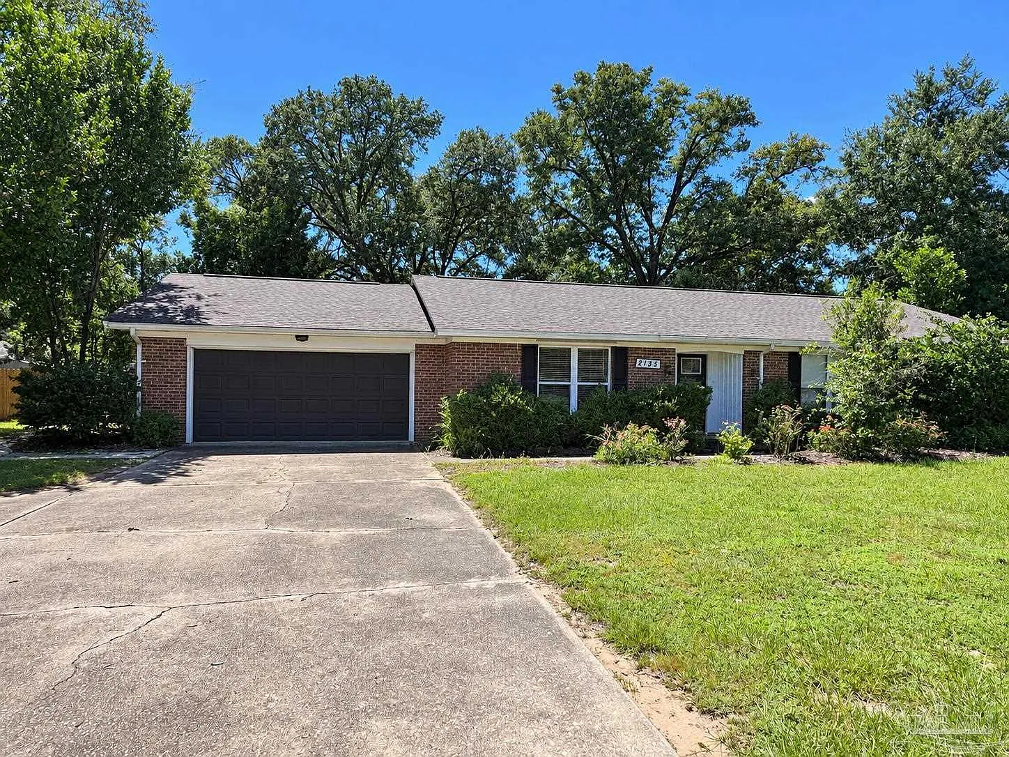 4 bed, 2073 sqft, $2,900 — Photo 1
