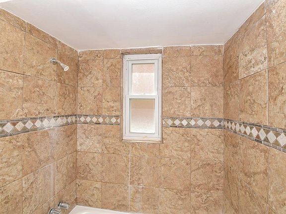 2nd image of 6415 Savannah Ave APT 3