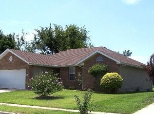 401 S Dexter Ave, Springfield, MO 65802