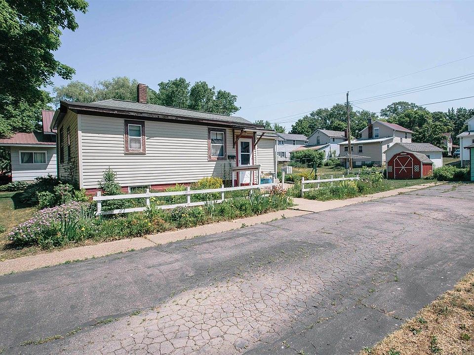 1st image of 305 West St
