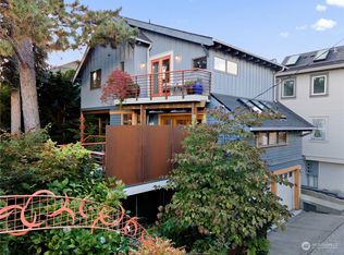 2340 42nd Ave E, Seattle, WA 98112