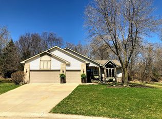 2654 Eitel Rd, Chaska, MN 55318