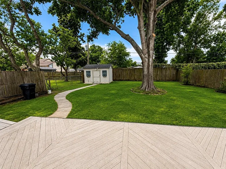 10415 Norton Dr — Photo 19