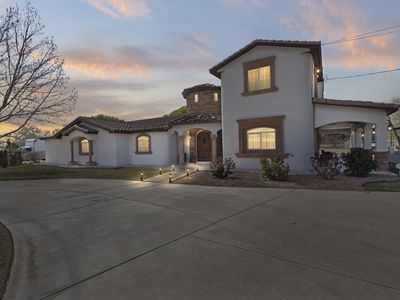 2733 Foothill Dr SW, Albuquerque, NM, 87105