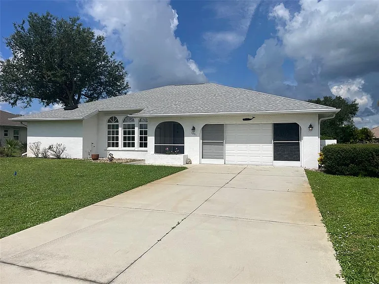 1091 Venture Ct — Photo 1