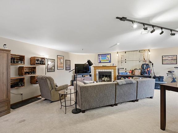 4th image of 340 North Allen Street #9