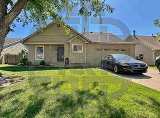 11117 W Grant St, Wichita, KS 67209