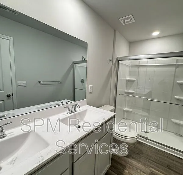3178 Lobelia Ln — Photo 11