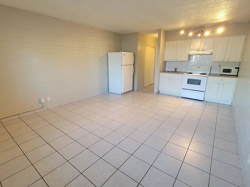 608 N. 9th St.