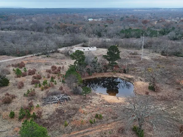 1665 SW 1094th Ave, Hartshorne, OK 74578