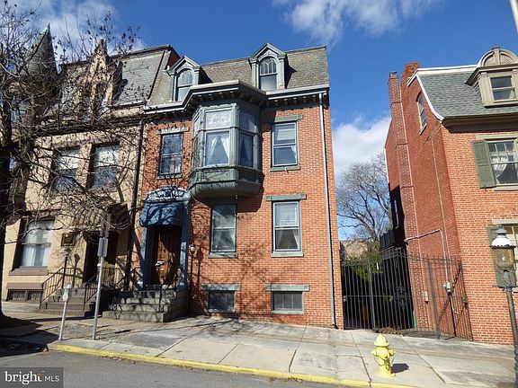 2nd image of 347 E Market St