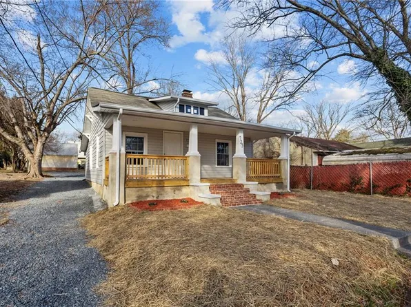 725 E Devonshire St, Winston Salem, NC 27107