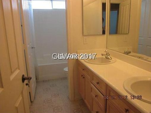 5th image of 9214 Avon Park Ave #0