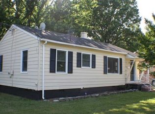 44 Tallwood Dr, Hampton, VA 23666
