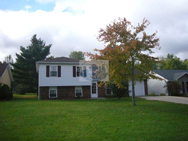 1st image of 208 Thrush Rd