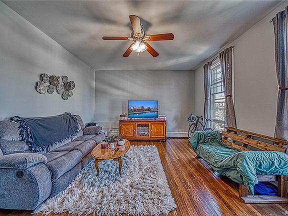 5th image of 370 Bryant St