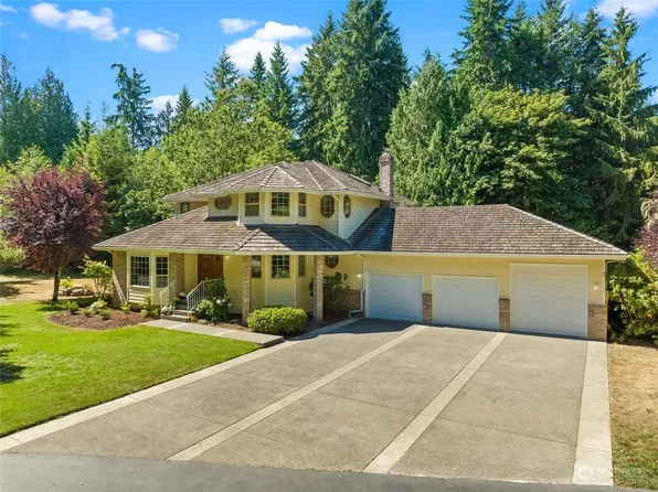 8654 Landing Lane SE, Port Orchard, WA 98367