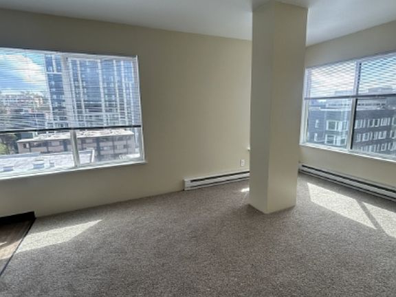 2nd image of 4130 11th Ave NE #4009