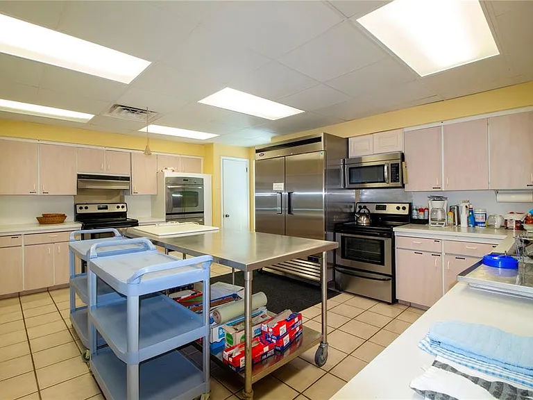 802 Buttonwood Dr — Photo 44