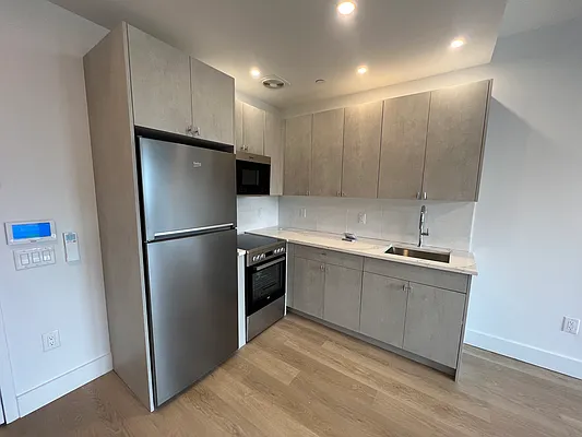 Rented by MADEHOME | media 6