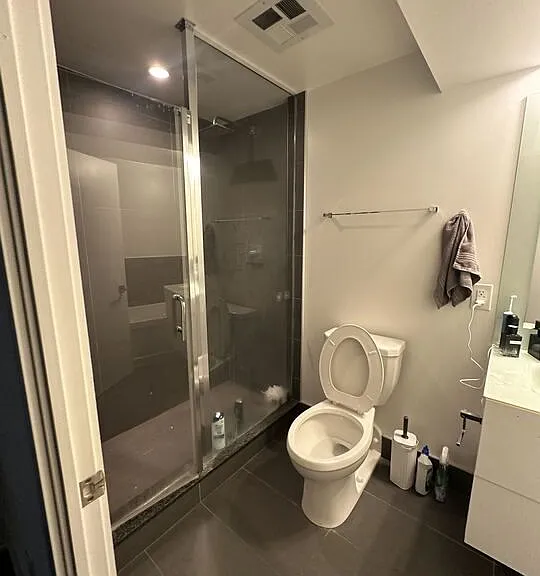 111 Saint Clair Ave W #902 — Photo 12