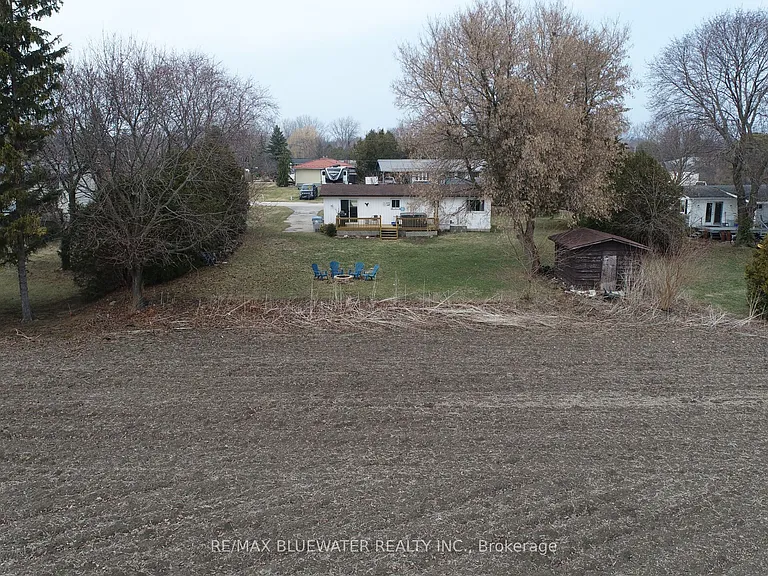 9897 Eric St — Photo 40
