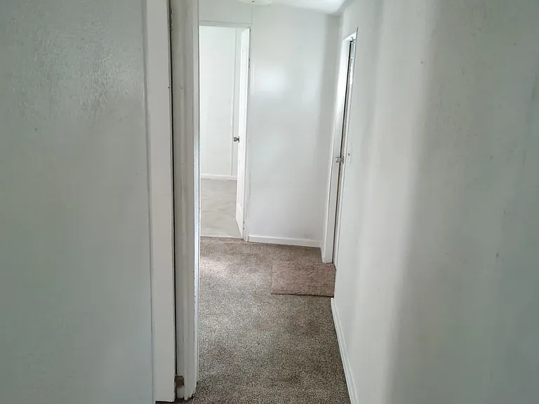 128 SE Camelot Loop — Photo 19