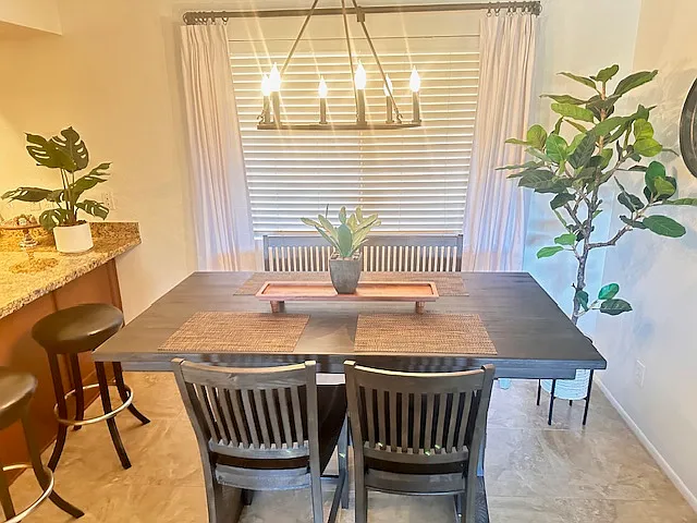 1 bed, 850 sqft, $2,200 — Photo 2