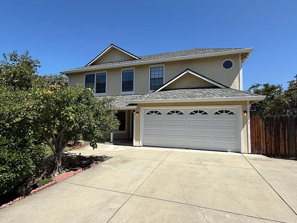 2965 Sandra Pl