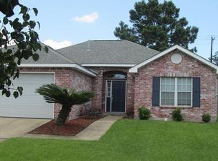 1112 Charlie Dr, Slidell, LA 70461