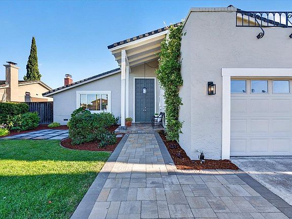 5th image of 1402 Kinsport Ln