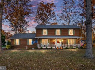 3 Lord Fairfax Dr, Fredericksburg, VA 22405