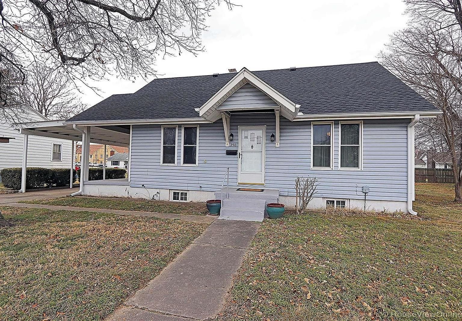 250 E Gladys St, Sikeston, MO 63801 Zillow