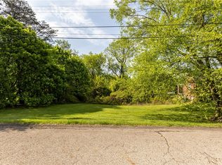 307 Baker Dr, Aliquippa, PA