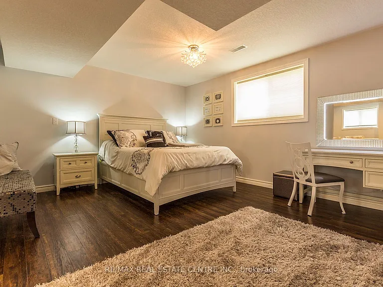 44 Lemon Grass St — Photo 30