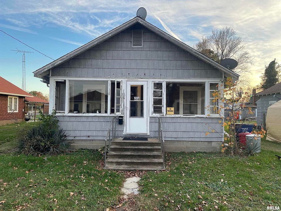 1st image of 608 E Lindell St